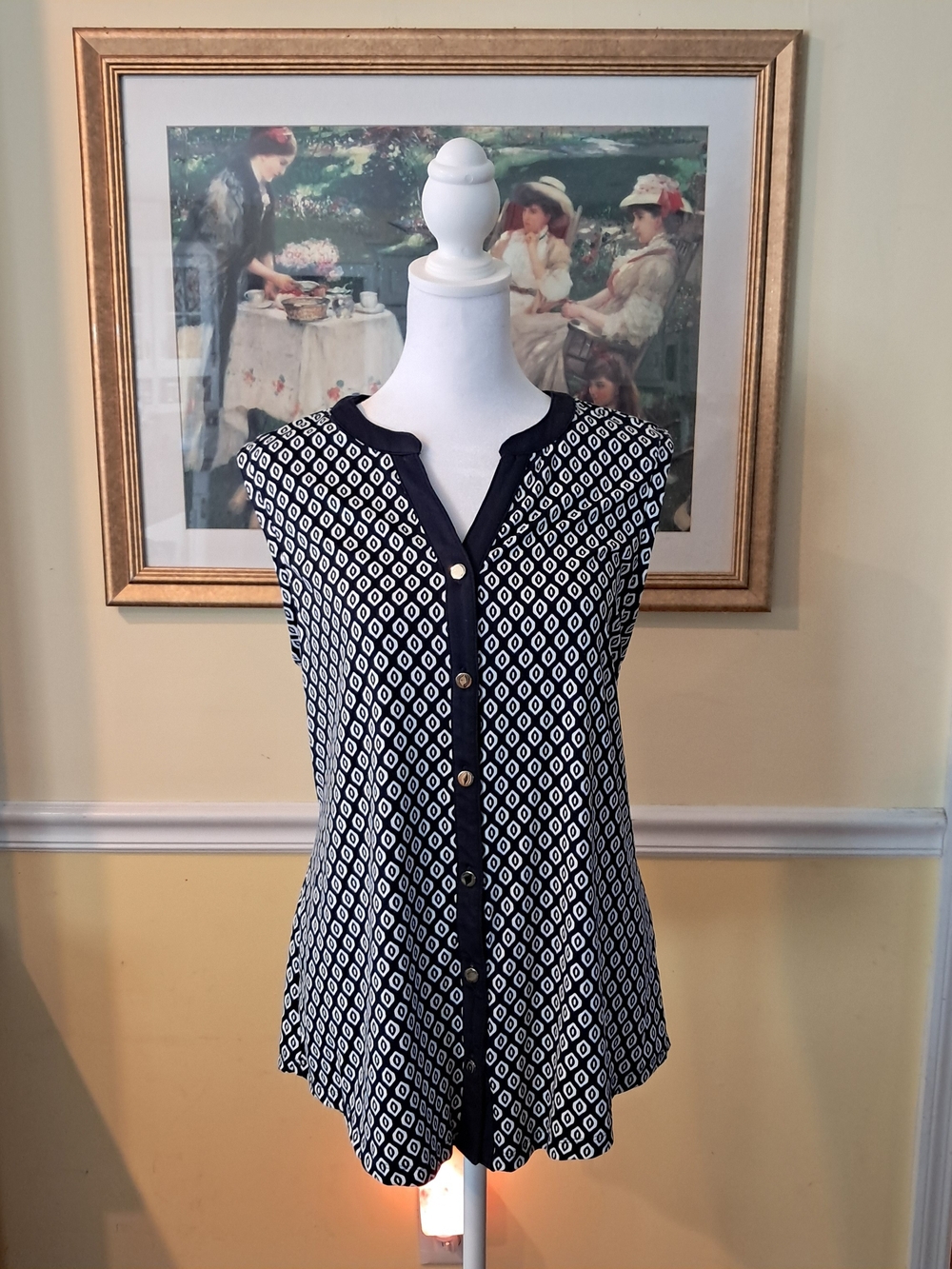Charter Club Women's Navy & White Printed Button-Front Cap Sleeve Top